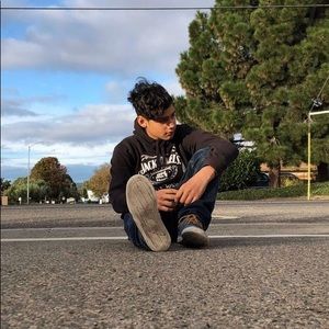 Meet your Posher, Angel